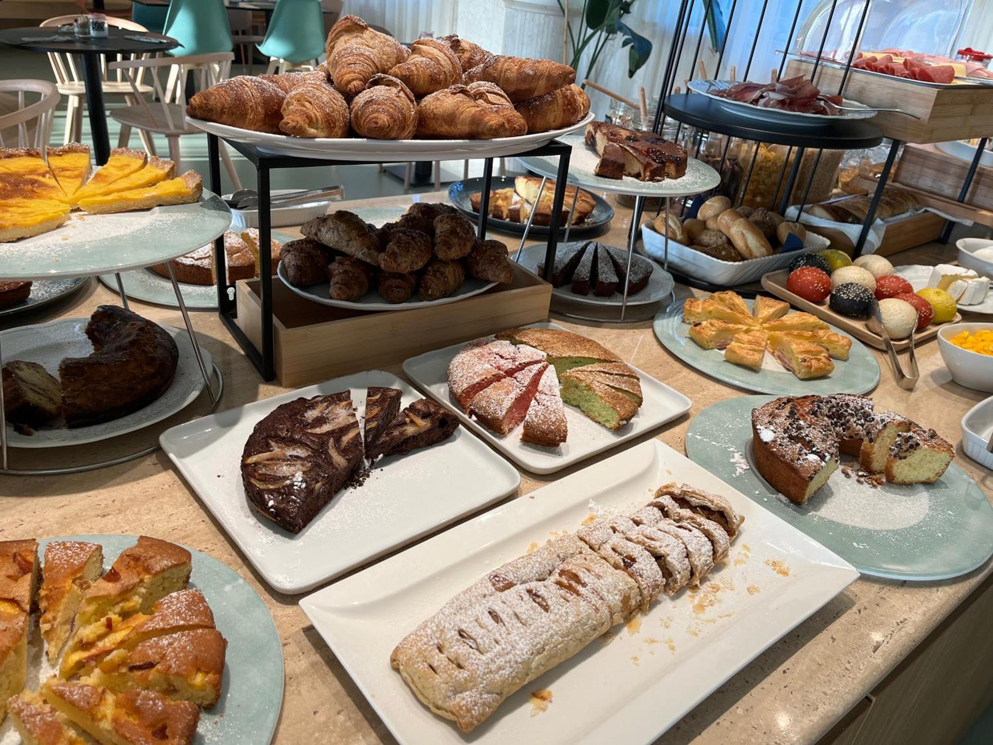 Hotel Capital Cupra Marittima Ngoại thất bức ảnh